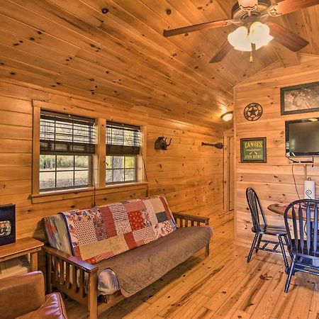 Rural Cabin Hideaway With Fire Pit And Mtn Views! Parsons Exterior photo